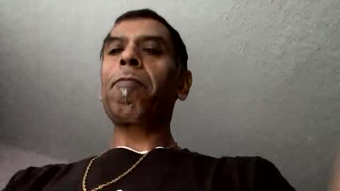 samegee online show from November 10, 4:06 pm