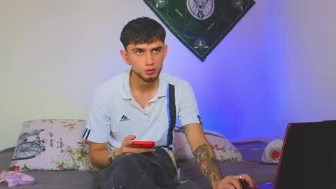 samevansx online show from December 2, 6:58 pm