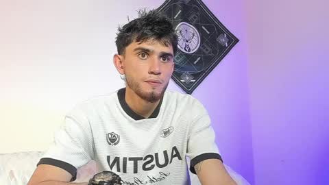 samevansx online show from April 2, 5:32 pm