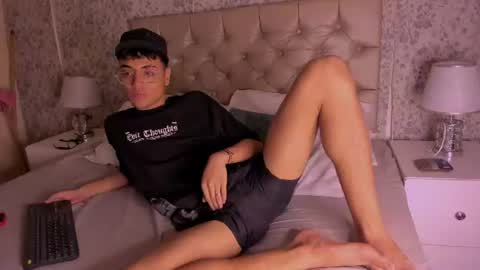 Samfrrost online show from July 2, 5:19 pm