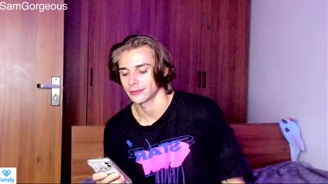 Snapshot of samgorgeous chatting on December 18, 10:08 am Fansly - Top4fans online show from December 18, 10:08 am