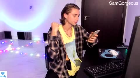 Snapshot of samgorgeous chatting on March 3, 12:27 pm Fansly - Top4fans online show from March 3, 12:27 pm