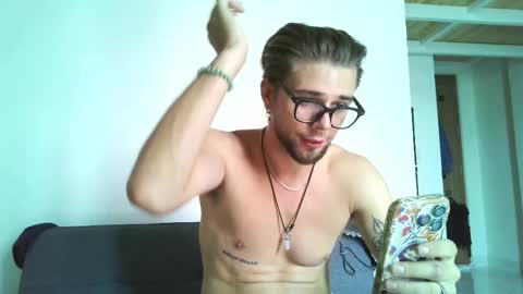 Fansly -       Top4fans   online show from April 14, 7:14 am