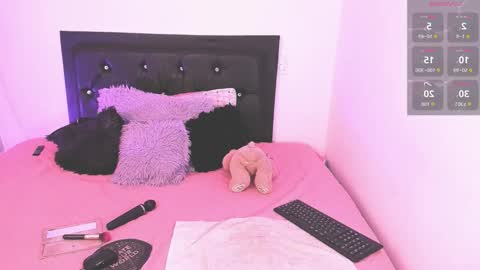 samiacooper25 online show from January 9, 6:49 am