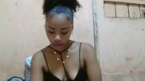 Snapshot of samina2255 chatting on October 20, 3:23 pm samina2255 online show from October 20, 3:23 pm