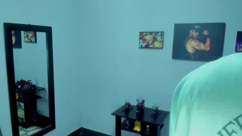 samir_hazard online show from December 4, 2:31 am