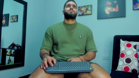 samir_hazard online show from December 10, 2:27 am
