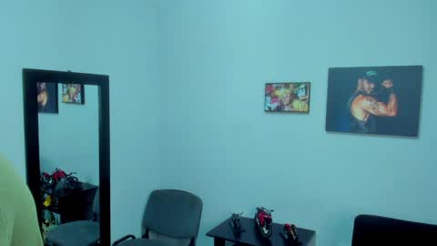 samir_hazard online show from January 4, 10:13 pm