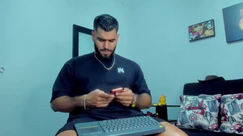 samir_hazard online show from October 3, 7:33 pm