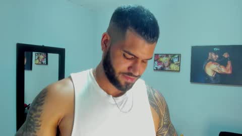 samir_hazard online show from October 30, 8:42 pm