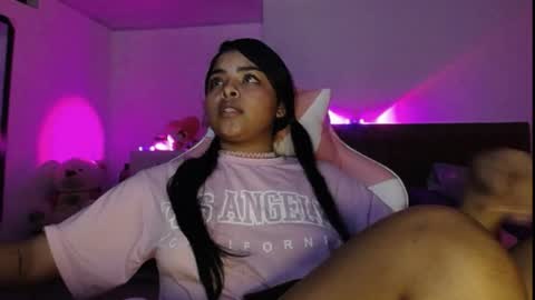Snapshot of samirabunny_222 chatting on April 27, 11:14 pm Danna dulce online show from April 27, 11:14 pm