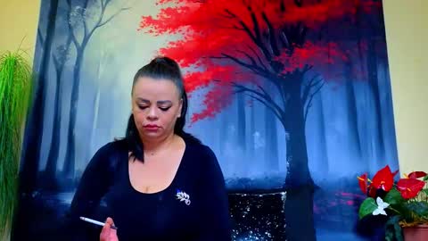     online show from October 14, 9:37 pm