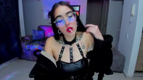 Snapshot of samismith77 chatting on July 15, 11:54 pm SARA online show from July 15, 11:54 pm