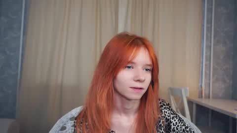 Snapshot of samkelker chatting on February 12, 6:41 am Mozelle online show from February 12, 6:41 am