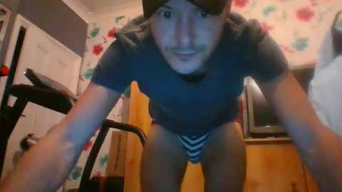 Snapshot of samlatty007 chatting on December 18, 4:39 pm sexy lad looking for fun online show from December 18, 4:39 pm