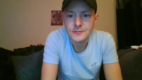 Snapshot of samlatty007 chatting on January 11, 8:21 pm sexy lad looking for fun online show from January 11, 8:21 pm