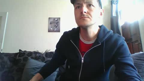 Snapshot of samlatty007 chatting on February 6, 11:43 am sexy lad looking for fun online show from February 6, 11:43 am