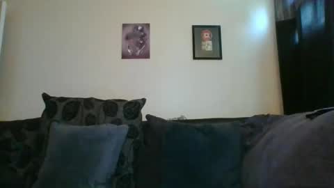 Snapshot of samlatty007 chatting on February 9, 2:18 pm sexy lad looking for fun online show from February 9, 2:18 pm