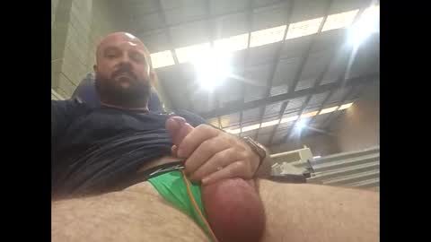 Snapshot of sammac8828 chatting on February 19, 12:28 am sammac8828 online show from February 19, 12:28 am