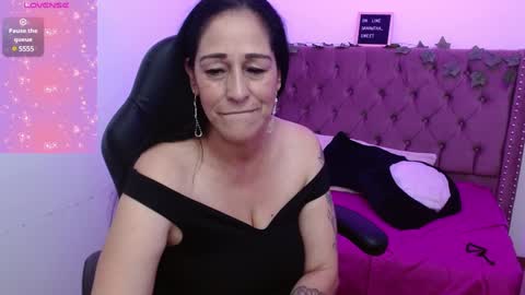 Samantha online show from December 6, 12:23 am