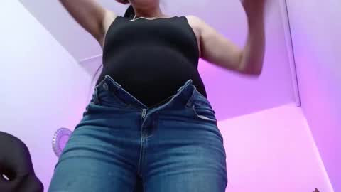 Samantha online show from March 6, 8:48 pm