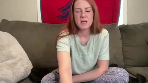 Playful Sammie online show from April 1, 4:59 pm