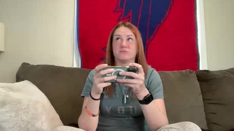 Snapshot of sammieplays chatting on May 22, 6:02 pm Playful Sammie online show from May 22, 6:02 pm