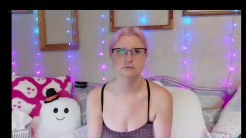 Samantha online show from June 27, 12:33 pm