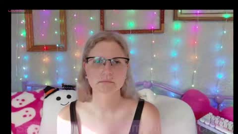 Samantha online show from July 24, 11:52 am