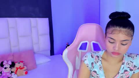 Sammy Rose online show from October 16, 7:59 pm