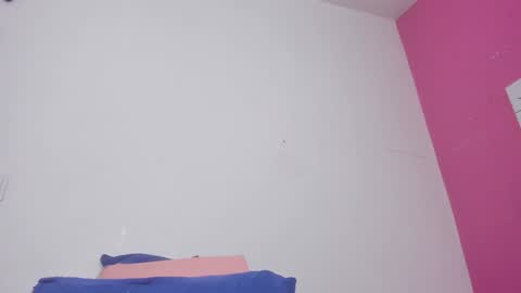 Snapshot of sammy_sm_ chatting on January 25, 6:23 am Sammy online show from January 25, 6:23 am