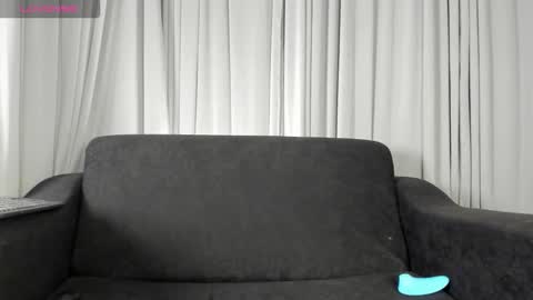 Snapshot of sammy_sweet0 chatting on December 15, 12:31 pm Sammy Sweet online show from December 15, 12:31 pm