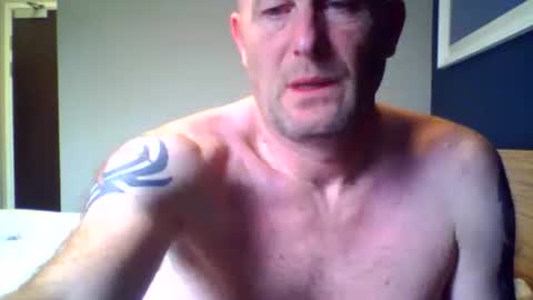 sammyb1821 online show from November 10, 3:22 pm