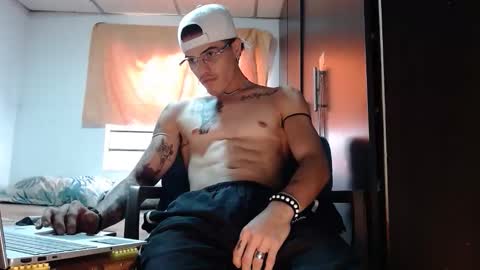 Snapshot of sammytop22 chatting on April 3, 1:20 pm sammy model independiente online show from April 3, 1:20 pm
