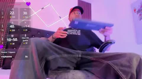 sammyyadams_ online show from September 27, 9:20 pm