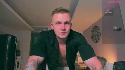 Samuel online show from September 27, 3:22 am