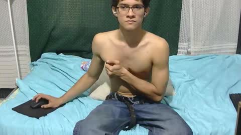 samuel_hills_ii online show from February 19, 2:13 pm