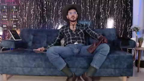 Snapshot of samuelcoopper chatting on October 28, 1:58 pm Samuel Coopper online show from October 28, 1:58 pm