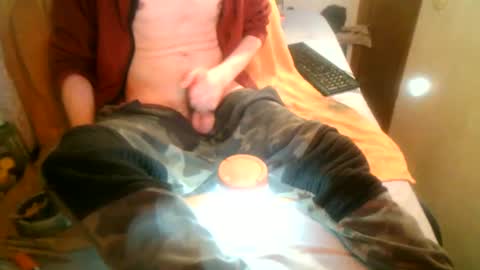 Snapshot of samueltal chatting on January 18, 12:53 pm samueltal online show from January 18, 12:53 pm