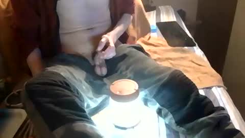 Snapshot of samueltal chatting on March 6, 8:27 pm samueltal online show from March 6, 8:27 pm