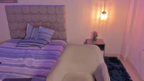 samxx_muscle online show from October 23, 2:05 pm