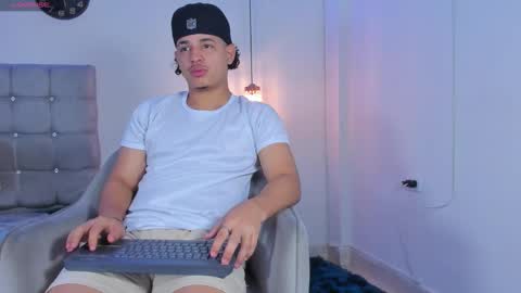 samxx_muscle online show from November 10, 12:48 pm