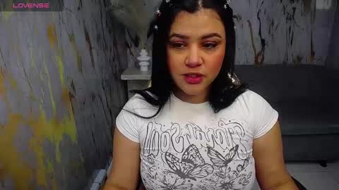 Snapshot of samy_collen_v chatting on February 10, 1:15 pm Samy online show from February 10, 1:15 pm