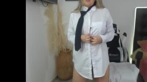 samy_vsn online show from November 17, 7:41 pm