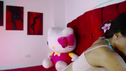 Snapshot of samymia chatting on March 6, 3:35 am miasamy online show from March 6, 3:35 am