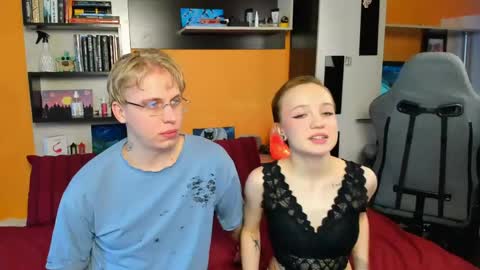 SamyScott online show from April 18, 10:41 am