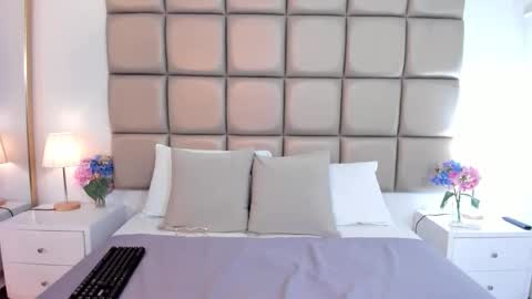 Snapshot of samywalkeer chatting on November 3, 2:02 am samywalkeer online show from November 3, 2:02 am