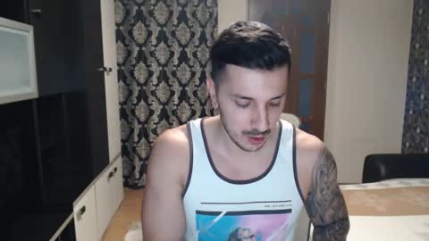 Sanchez Erik online show from February 9, 3:45 pm