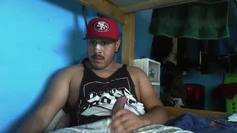 sandalo123 online show from April 4, 10:40 pm