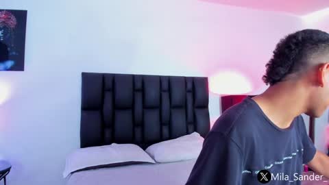 Snapshot of sander_mila chatting on January 6, 9:00 pm MilaSander online show from January 6, 9:00 pm